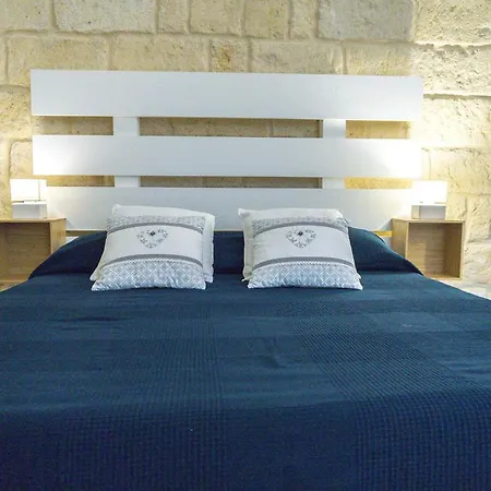 Donato Bed & Breakfast *