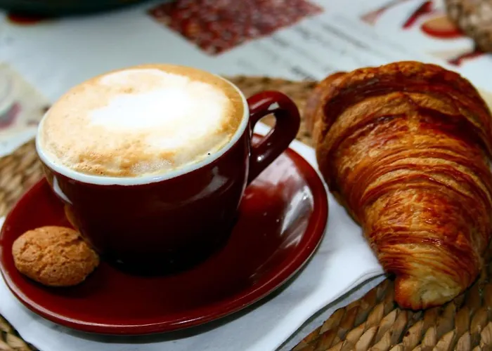 לינה וארוחת בוקר Donato טרני